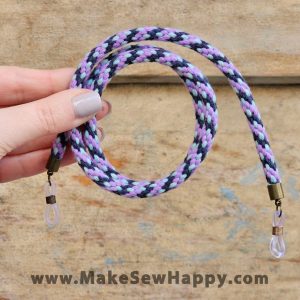 بند عینک بافت گل بنفشه - ارغوانی - خوشحالی بسازیم