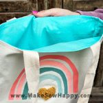 کیف توت بگ طرح رنگین کمان و قلب کرم رنگ