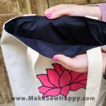 کیف توت بگ طرح گل نیلوفر رنگ صورتی