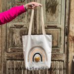 کیف توت بگ طرح رنگین کمان کرم و قلب کرم