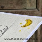 کارت پستال پارچه‌ای طرح دختر و پسر و ماه