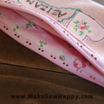 جا مدادی پارچه‌ای طرح عزیزم رنگ صورتی