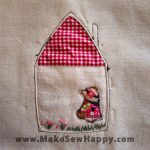 دستگیره آشپزخانه پارچه‌ای مدل خانه طرح دختربچه رنگ سفید