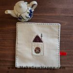 دستگیره آشپزخانه پارچه‌ای مدل خانه طرح آدمک رنگ سفید