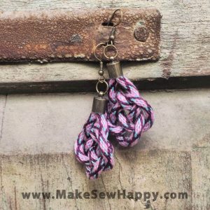 گوشواره نخی بافت رنگ بنفش و صورتی