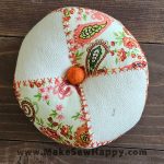 جا سوزنی پارچه‌ای طرح سنتی رنگ نارنجی